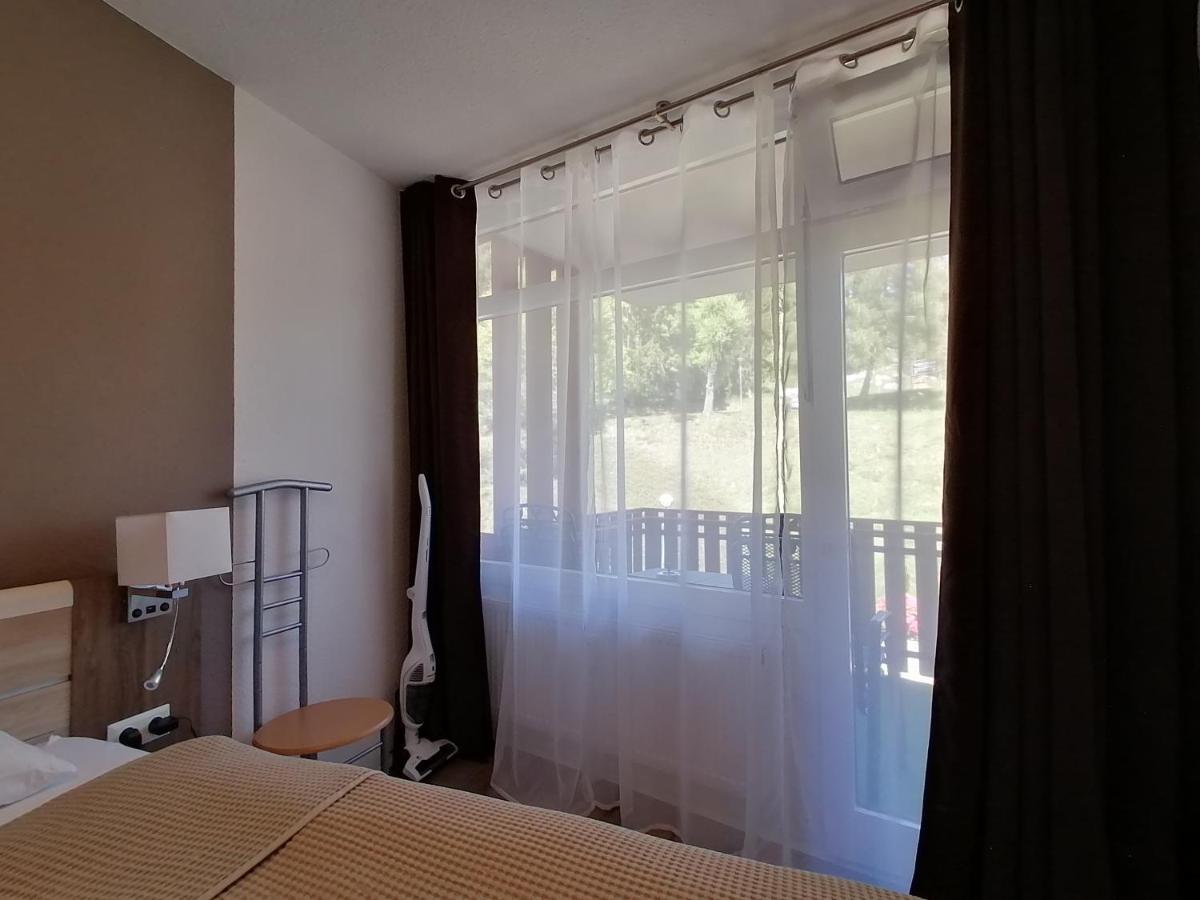 Ferienwohnung Am Schluchsee Mit Balkon & Pool Dış mekan fotoğraf